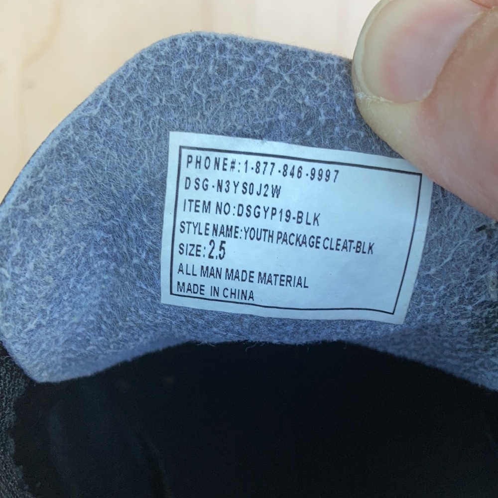 DICKS SPORTING GOODS DSG Ocala SOCCER Cleats/Shoes Kids Size 2.5 - Picture 8 of 8